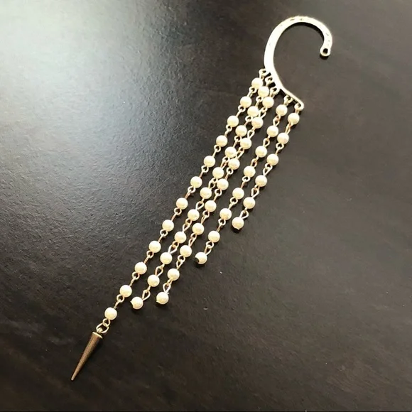 Pearl‎ Ear Cuff Non Pierced Earrings with Spike - Picture 2 of 4